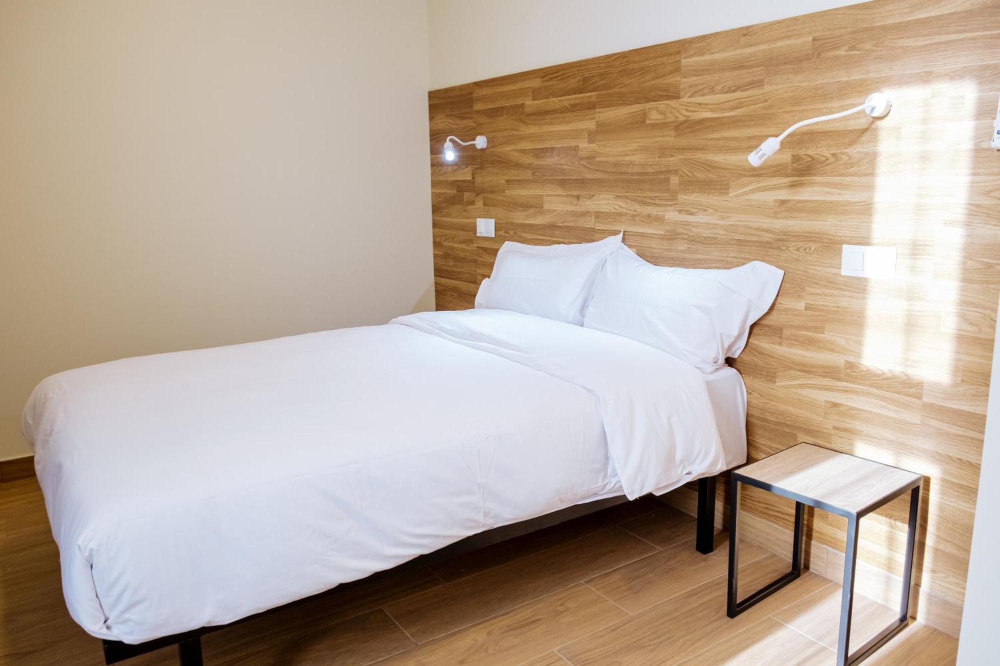 Apartahotel Golden Alcala 알칼라데에나레스 외부 사진